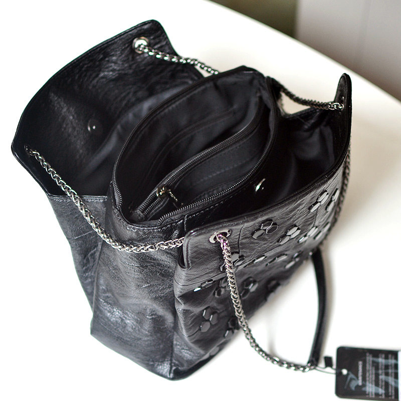 欧美休闲潮流软皮铆钉大容量柳丁链条单肩斜挎包女士通勤包