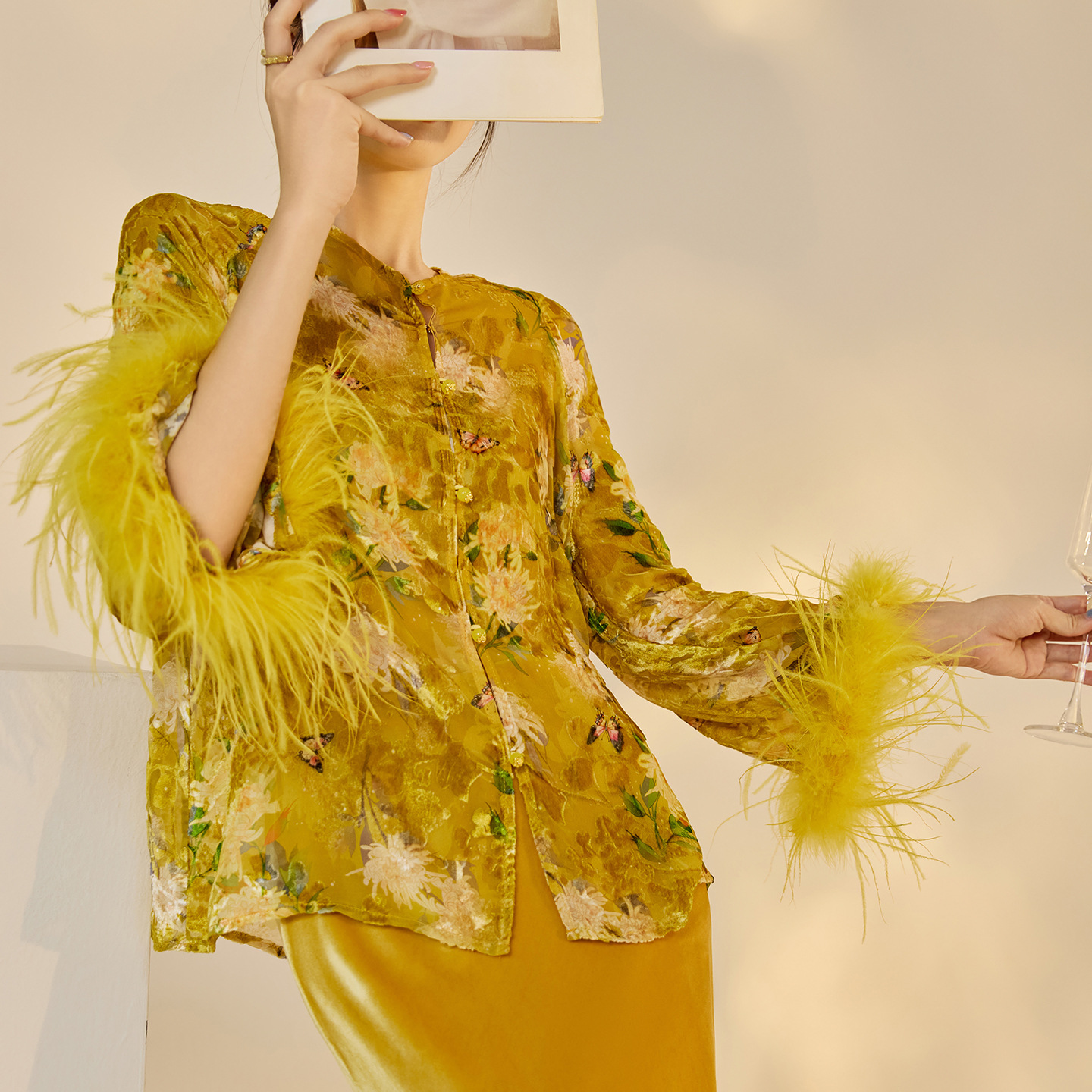 国风鸵鸟毛真丝衬衫金丝绒鱼尾裙