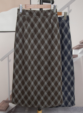 复古格子加绒半身裙女2025冬季新款气质高腰包臀直筒开叉裙子1986