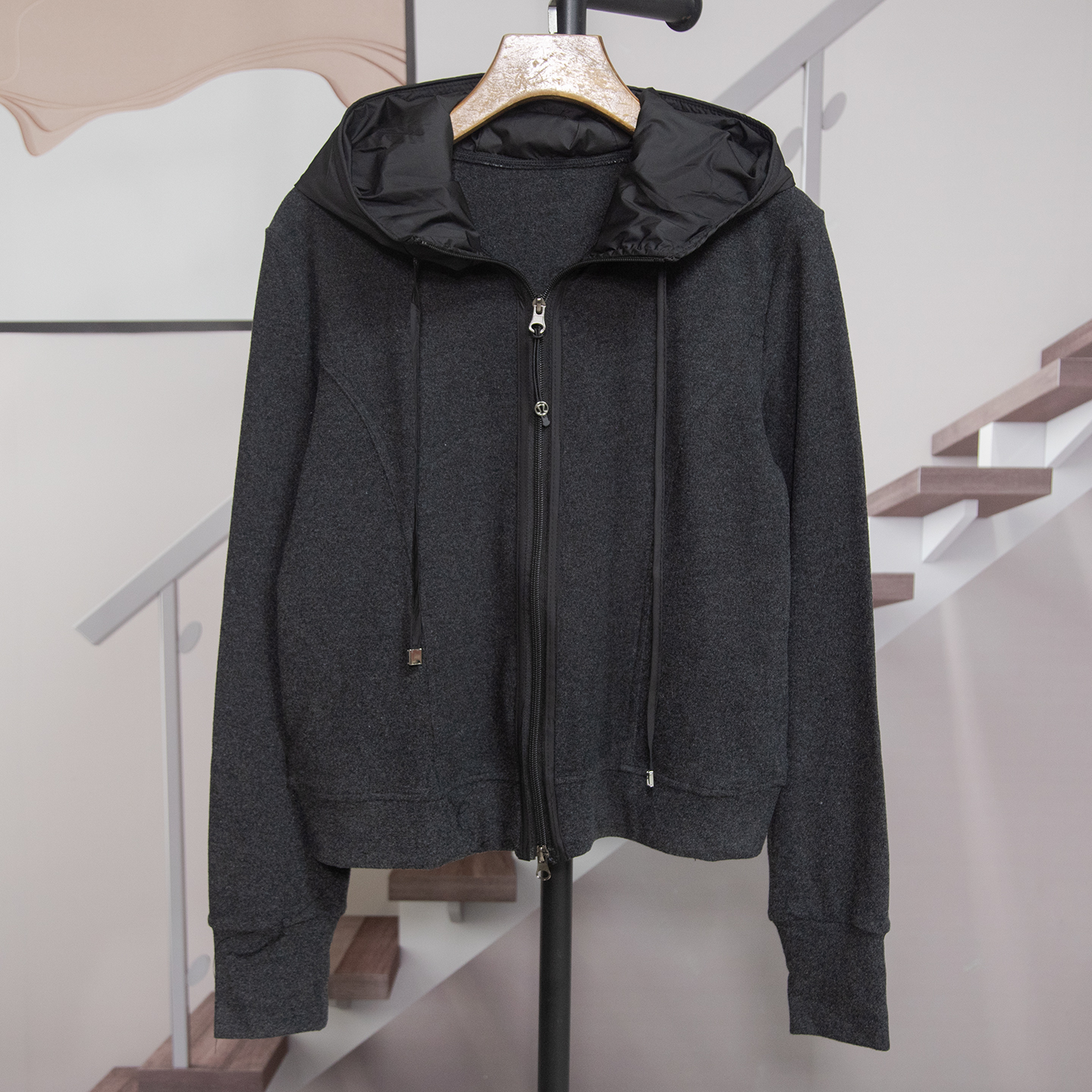 时尚连帽拉链开衫卫衣T恤