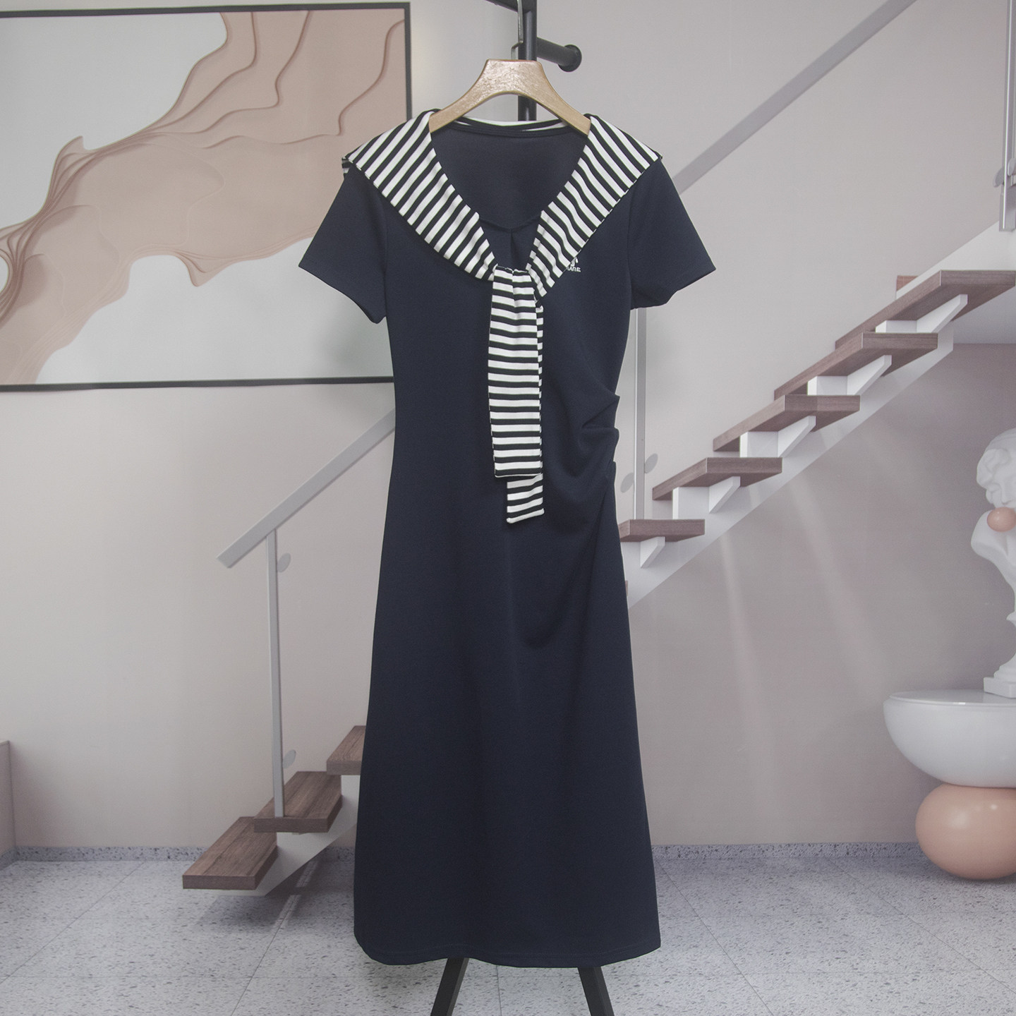 学院风条纹披肩连衣裙女2026夏季新款收腰显瘦气质中长款潮99929