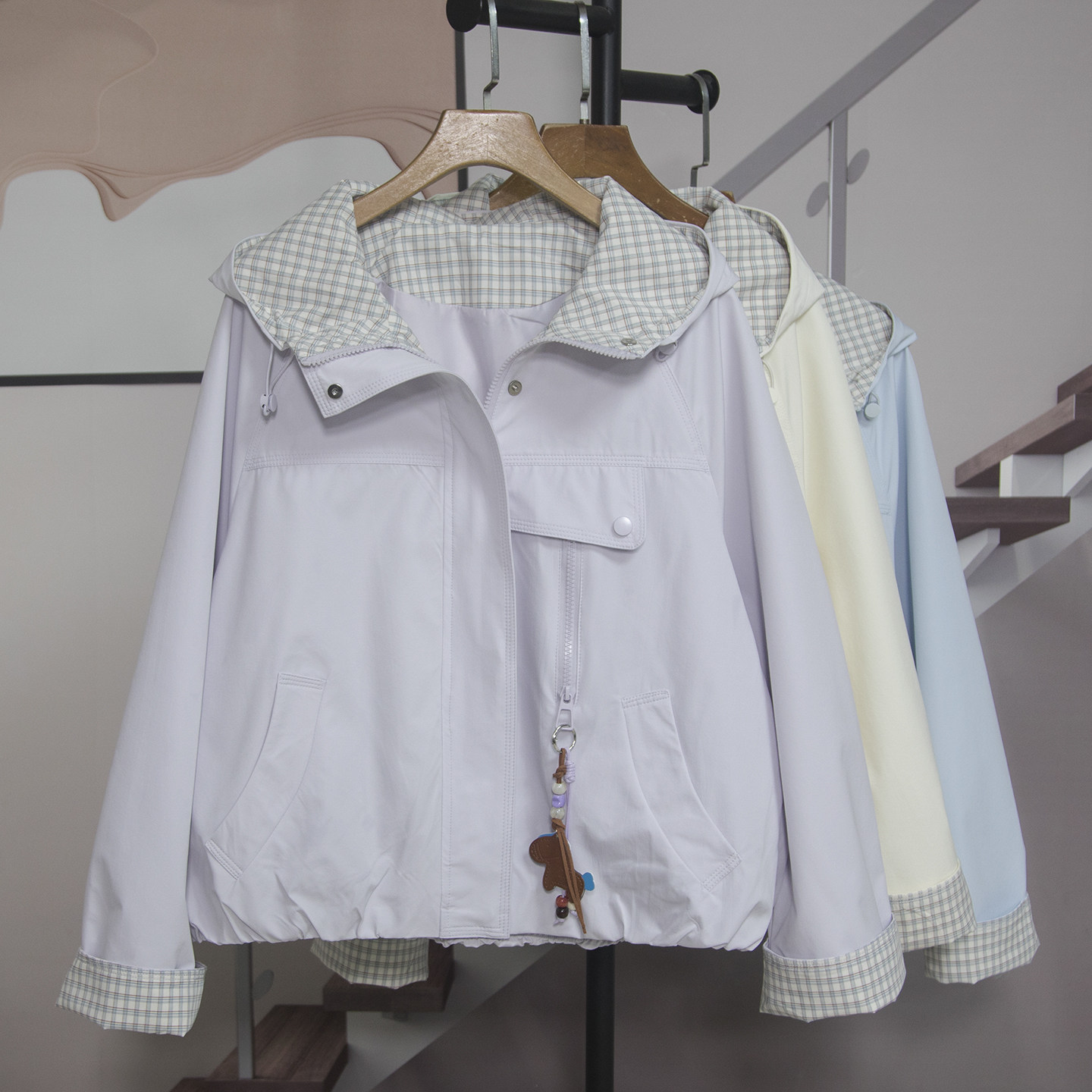 休闲连帽格子拼接薄外套女2026春季新款宽松显瘦夹克上衣潮268008