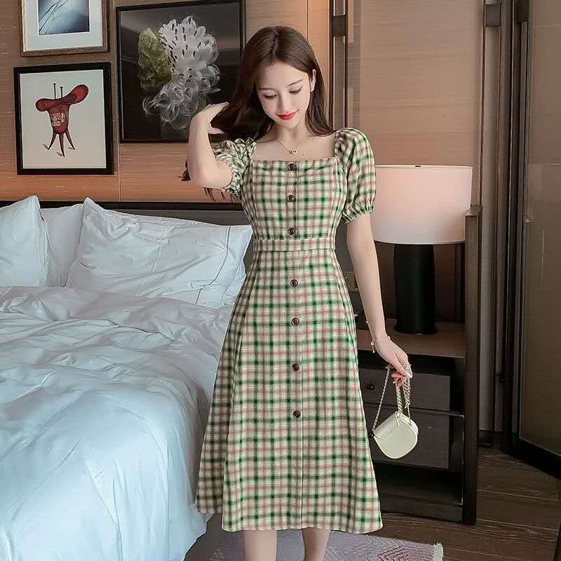 2021 summer new square collar Plaid bubble sleeve fashion slim waist French retro knee dress