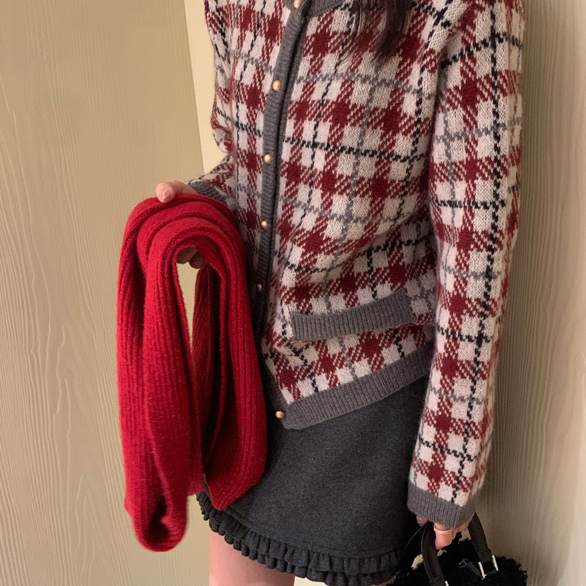 首特冬上新～复古格纹加厚格雷系圣诞氛围保暖毛衣（含45.2绵羊毛