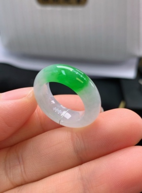 10-11圈口缅甸天然翡翠A货冰阳绿小宽版戒指A1098#