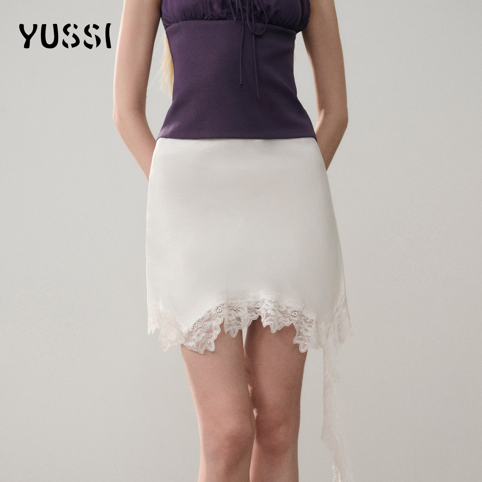 YUSSI白色拼接蕾丝边飘带半身裙新款夏季女包臀精致a字修身短裙