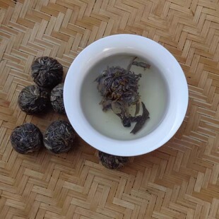 2018刮风寨老生茶古树谷花龙珠200克】纯料汤厚蜜韵甜香 锡纸包