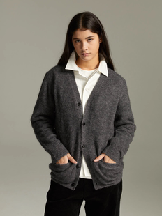 开衫 AKOM 纯色羊驼毛宽松保暖长袖 23AW Online