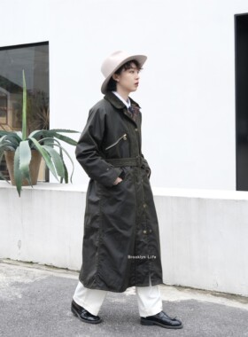 英产Alexa Chung X Barbour 限量钟小姐EDNA系列涂蜡风衣女款