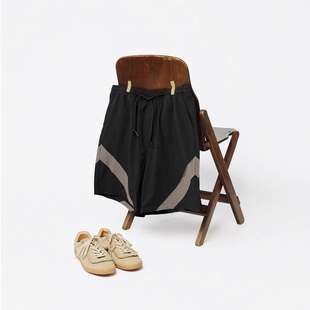 透气速干 黑色Sorona泡泡纱宽松抽绳拼接训练短裤 SOFT CONTAINER