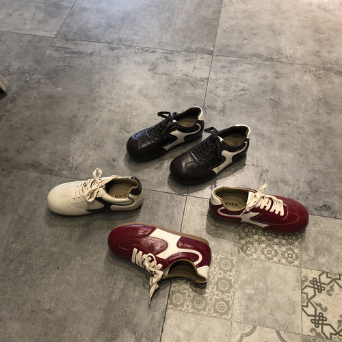 舒适百搭真皮色拼接圆头休闲鞋