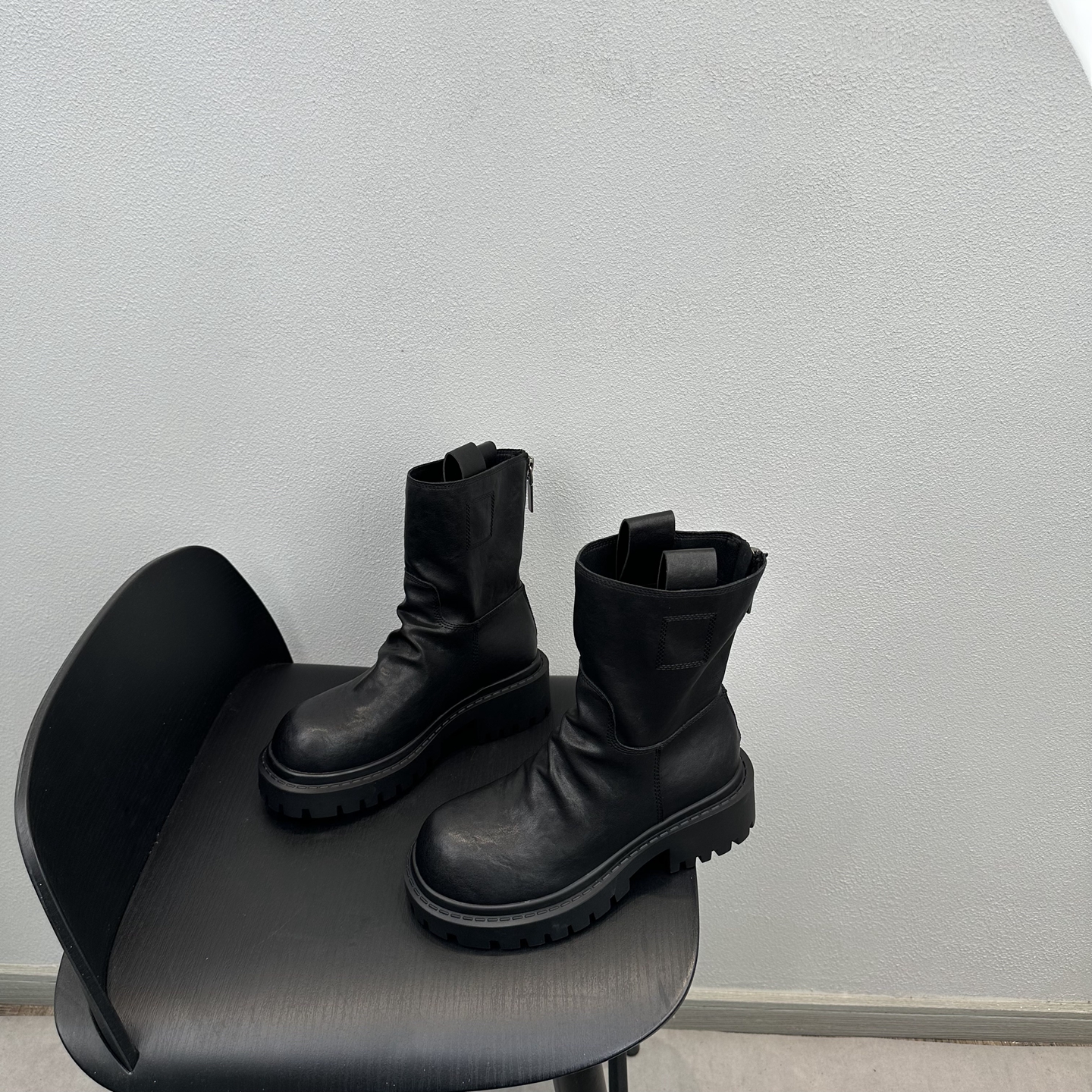 复古时尚皱皱靴马丁靴单靴子短靴