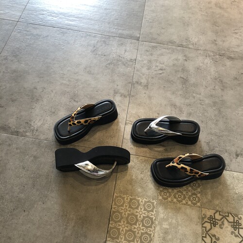 真皮马毛豹纹厚底人字拖女夏季