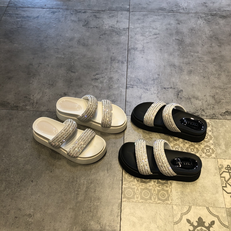 凉拖鞋女2025夏季新款时尚性感水钻镂空绑带松糕厚底女拖鞋外穿