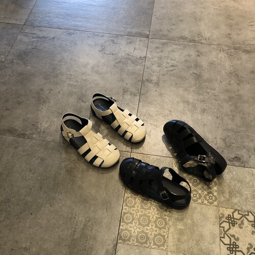 女夏包头透气平底轻便防滑罗马鞋