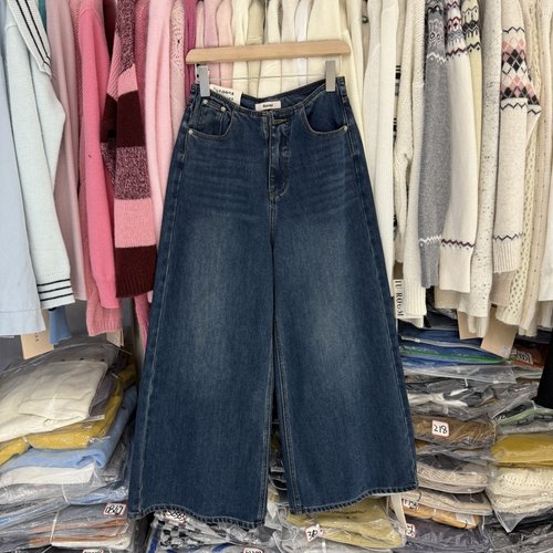 韩系百搭阔腿牛仔裤女25秋冬植绒高腰A字宽松显瘦休闲长裤子8888