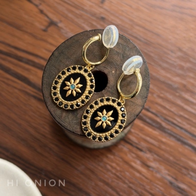 Hi Onion小众设计复古做旧黑色八芒星耳环耳夹巴洛克风格耳扣