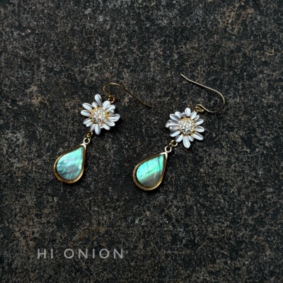 HiOnion 雏菊水滴春夏耳环超闪耳夹个性百搭显白耳饰小众复古艺术