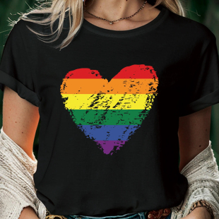短袖 新款 彩色爱心印花T恤小众风女士夏季 打底体恤衫 Love shirt