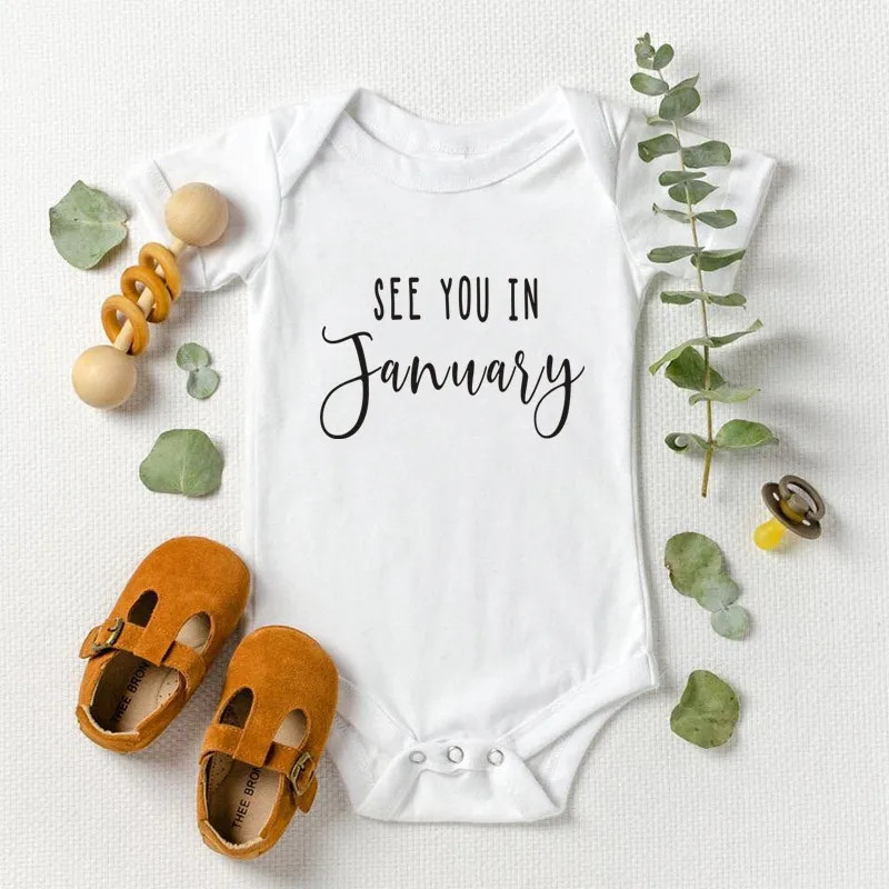 See You In January Bodysuit 1-12月相见宝宝新生儿棉质包皮衣