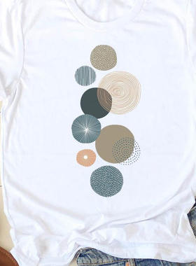 Geometric T shirt 女士T恤短袖夏季小清新时尚几何图形印花体恤