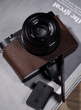 手工牛皮适用索尼RX1RM3保护套RX1R3真皮套RX1RIII手柄相机包配件