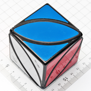 奇艺魔方格枫叶魔方专业异形魔方灵活顺滑可调节松紧益智玩具 包邮