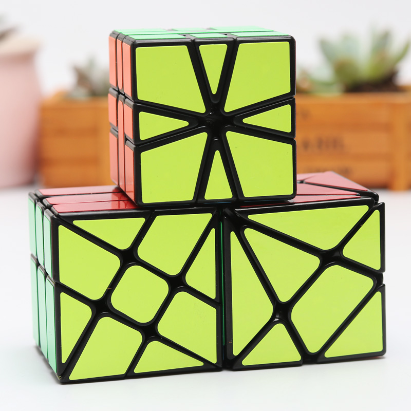 枫叶魔方风火轮sq变幻灵活顺滑