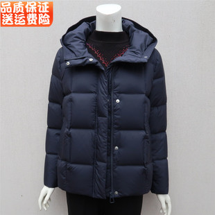 2025冬季新款中年妈妈羽绒服女短款宽松加厚洋气中老年人冬装外套