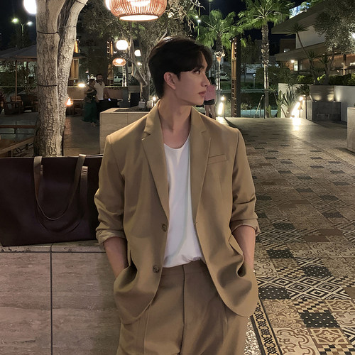 韩版男士轻熟简约百搭西服套装潮