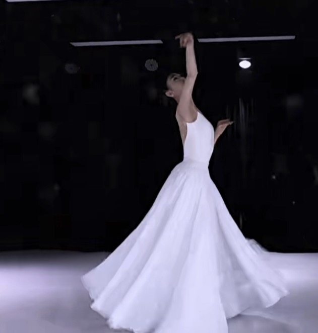 叠舞倾城舞月原创如果我还记得你 有你的冬天双层白飘逸纱半身裙