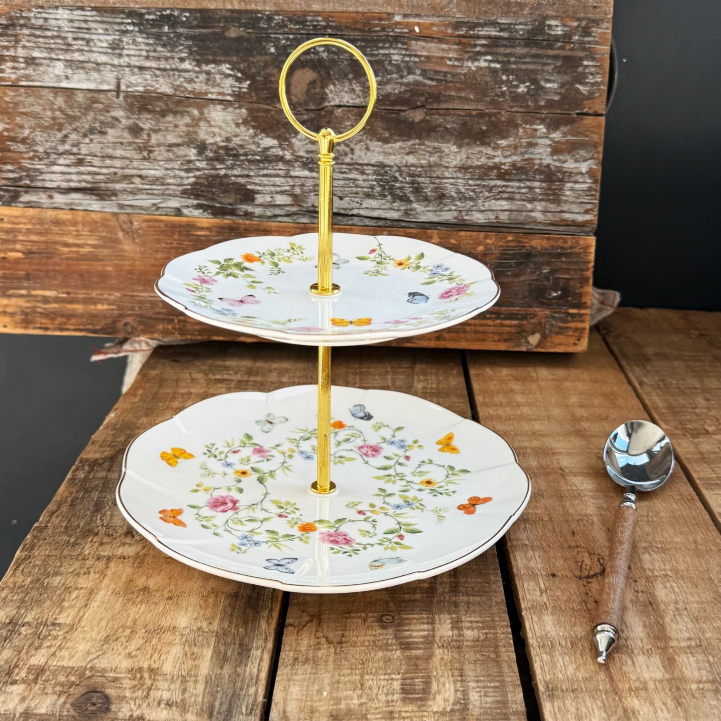 创意蝶恋花双层甜品台点心盘轻奢陶瓷轻奢家用蛋糕生日水果盘串盘,餐饮具,盘,淘宝优惠券,粉丝福利购,淘宝优惠卷