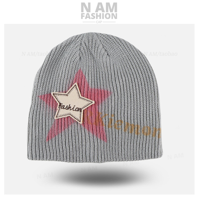 红色破洞贴布针织帽女秋冬季