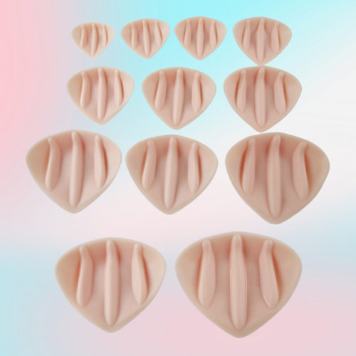 透气凹底竖纹三角形仿真义乳 乳腺术后专用胸垫假乳房 CD变装假胸