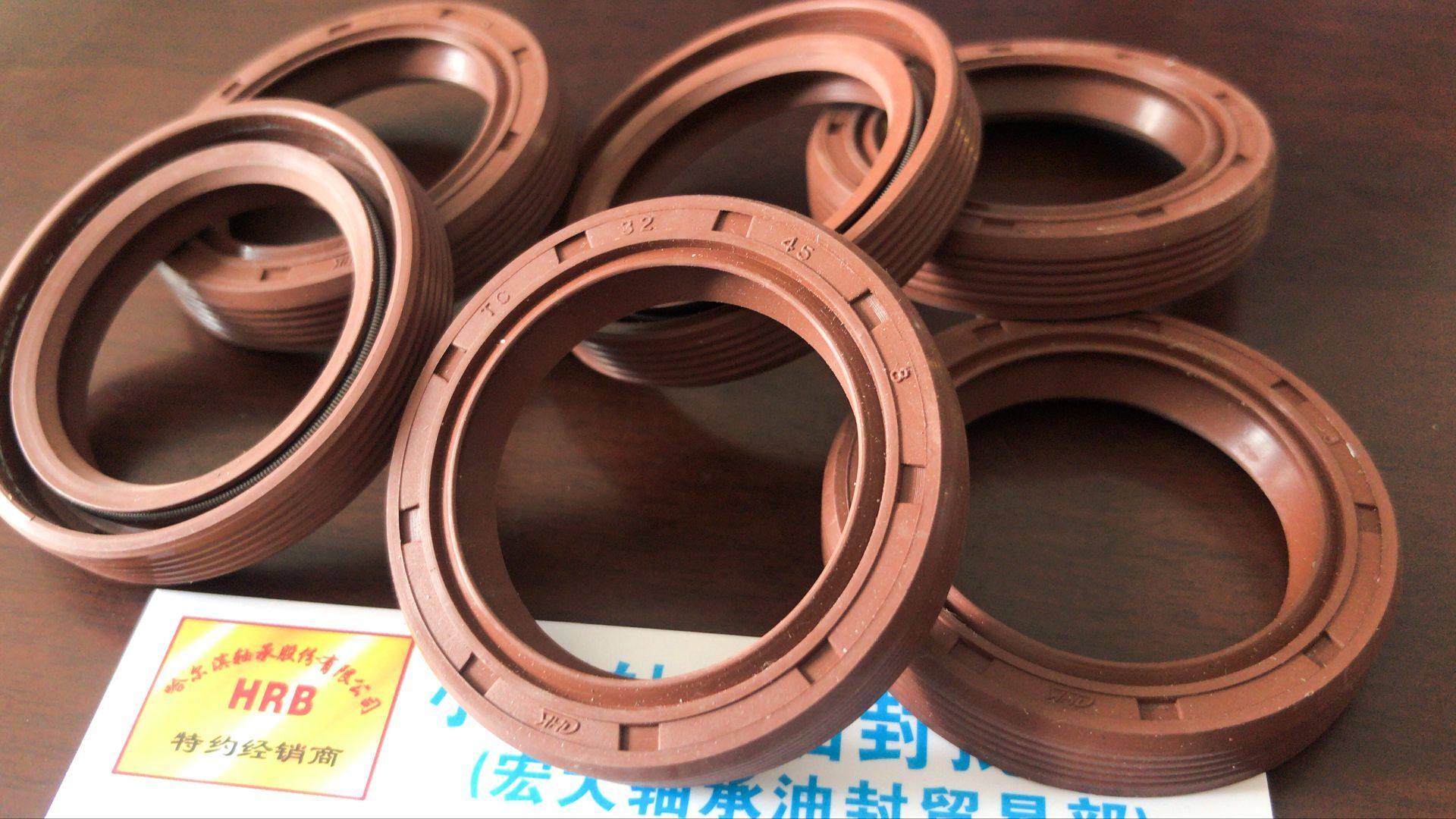 TC 32*45*8 32X45X8 CHK氟胶高温骨架油封内径32外径45高度8毫米,五金/工具,密封件,淘宝优惠券,粉丝福利购,淘宝优惠卷