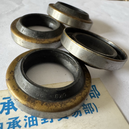 DKB22*34*6*9C442TTO防尘油封