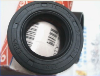 TC30*52*12E295TTO骨架油封