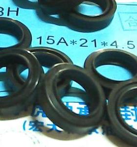 LBH15A 15*21*4.5*6 橡胶防尘油封内径15外径21内高6外高4.5毫米