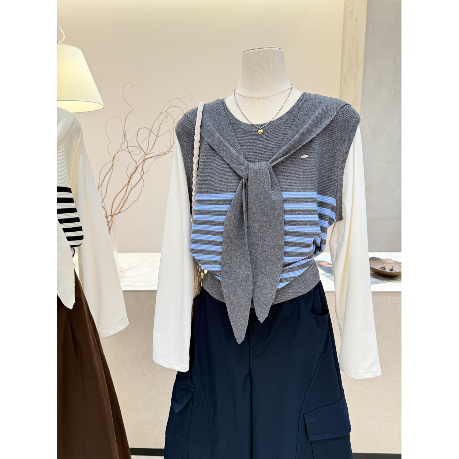 韩系条纹针织披肩女外搭