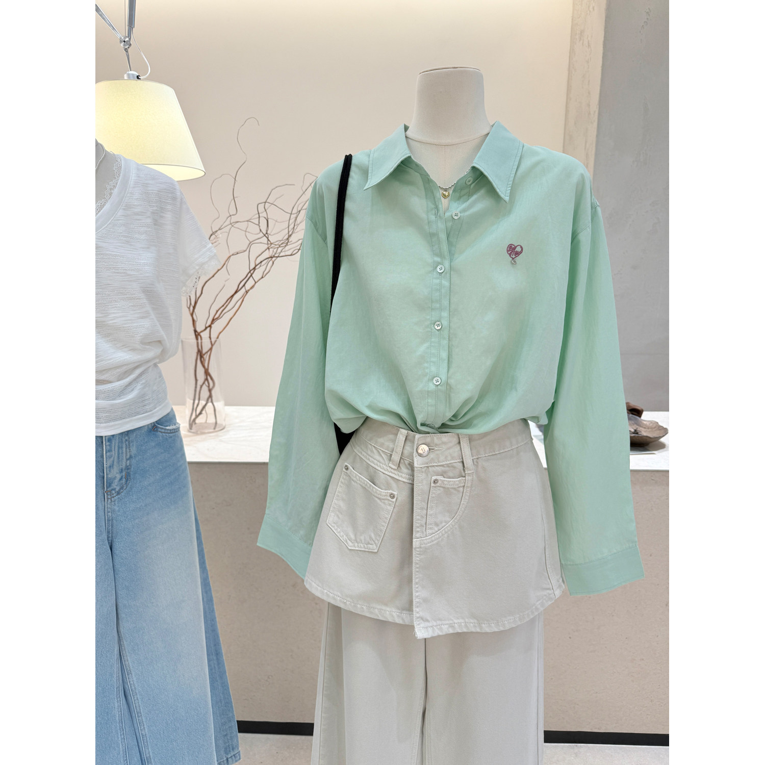 小哲 刺绣爱心翻领衬衫女春季新款薄款长袖苎麻百搭显瘦衬衣上衣