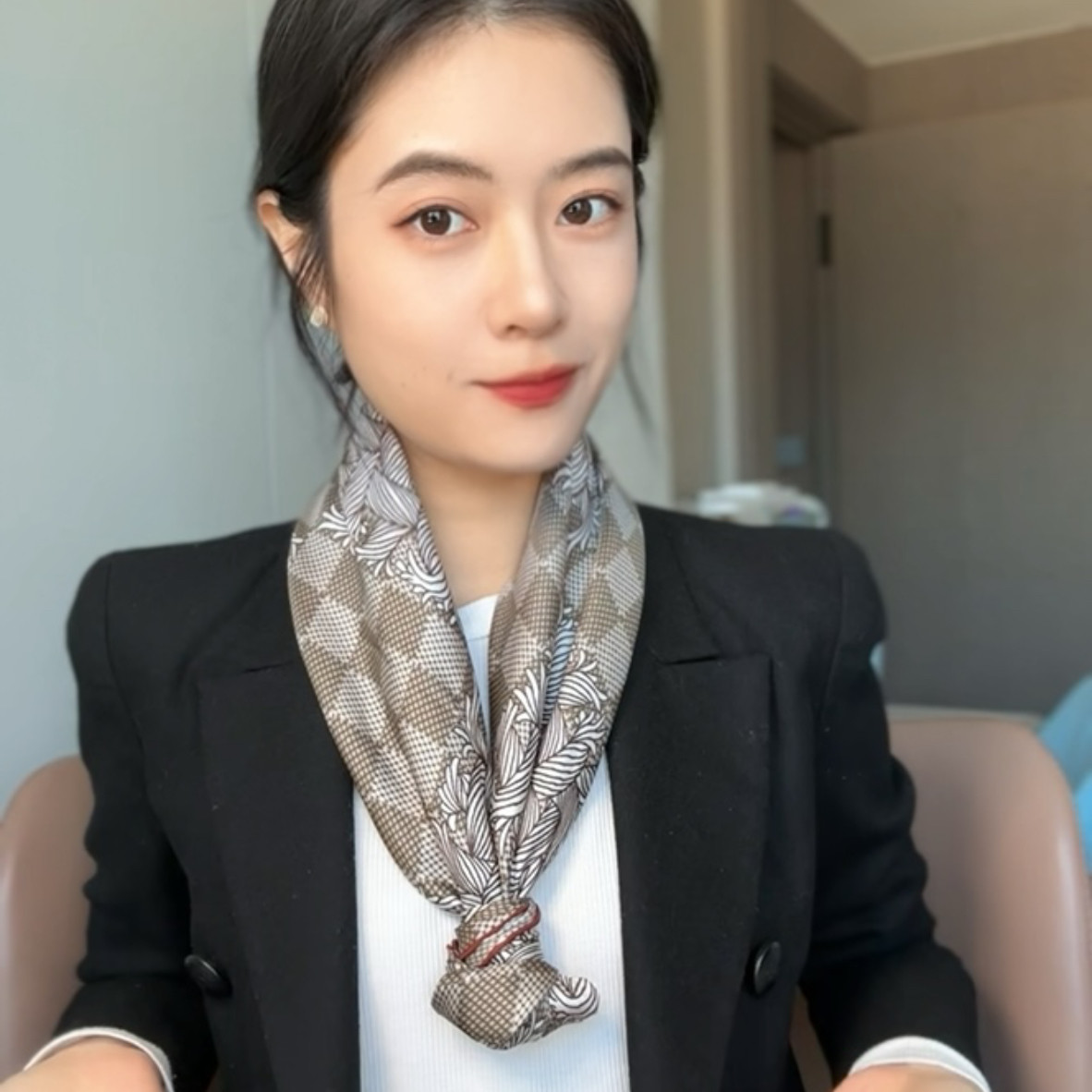 老钱大牌风~编织流苏真丝斜纹绸14姆米大方巾桑蚕丝丝巾披肩围巾