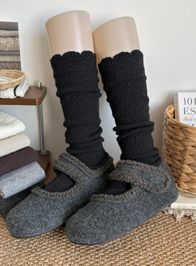 黑色羊毛小腿袜子女秋冬中长筒保暖加厚木耳边菱格堆堆袜配勃肯鞋