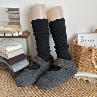 黑色羊毛小腿袜子女秋冬中长筒保暖加厚木耳边菱格堆堆袜配勃肯鞋