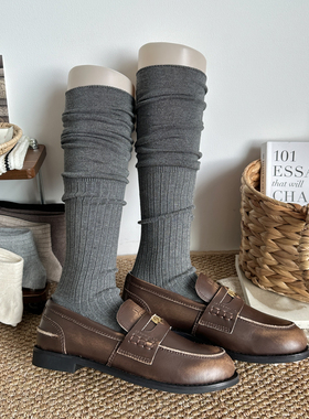 miu系灰色堆堆袜女春秋韩国宽条jk白色日系中筒袜咖色过膝小腿袜