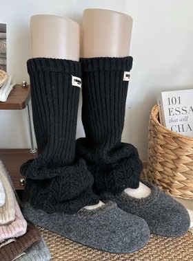 黑色羊毛袜套女春秋秋款字母布标中筒堆堆袜拼接竖纹针织喇叭腿套