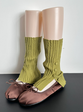 2025绿色纽扣袜套针织开叉竖条纹堆堆袜子女jk春秋设计感显瘦腿套