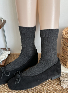 深灰色二指袜子女中筒袜秋冬纯棉吸汗透气分趾袜子春配牛蹄鞋长袜