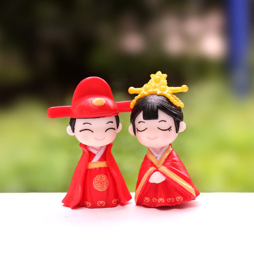 卡通情侣小公仔人偶模型结婚礼物