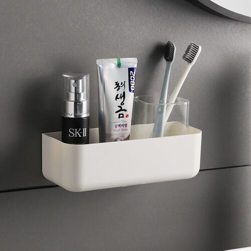 BathroomShelfWvesPicC
