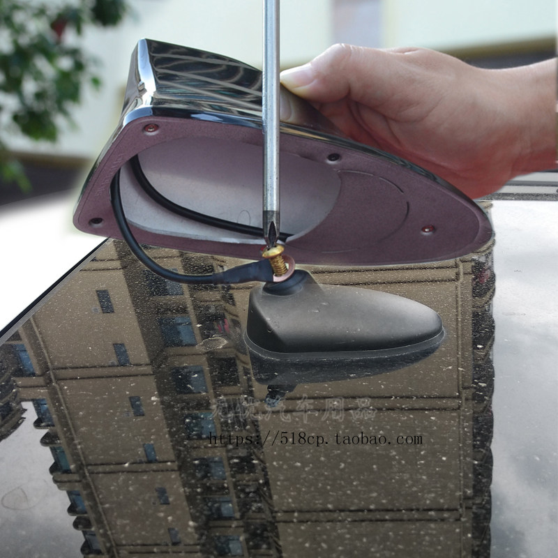 现代ix25专用 改装汽车天线鲨鱼鳍尾翼内置收音机信号线功能白色